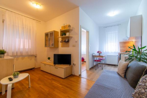 Flexible SelfCheckIns 57 - Zagreb - Parking - New